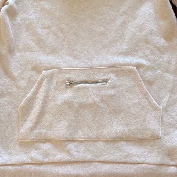 FABLETICS tunic top - Picture 6 of 8